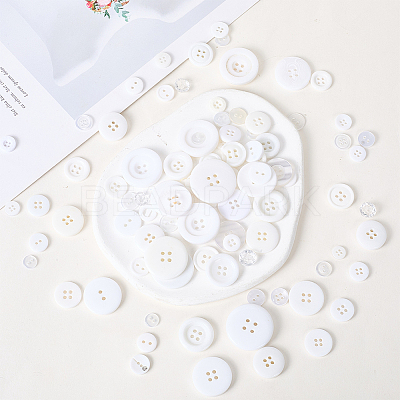 Resin Buttons BUTT-WH20002-07J-1