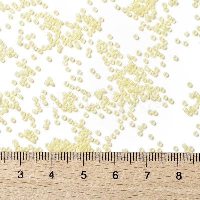 TOHO Round Seed Beads SEED-XTR15-0142F-1