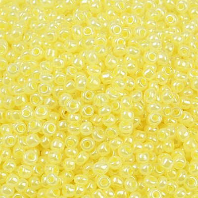 8/0 Glass Seed Beads X1-SEED-A011-3mm-153-1
