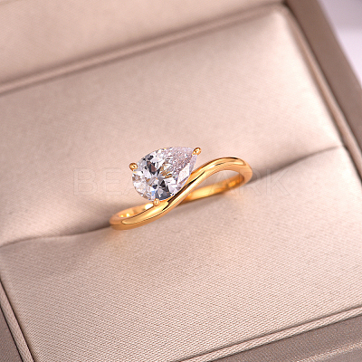 Brass Pave Single Cubic Zirconia Finger Rings for Women LS-ZK8046-3-1