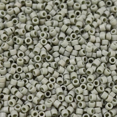 MIYUKI Delica Beads SEED-X0054-DB2282-1