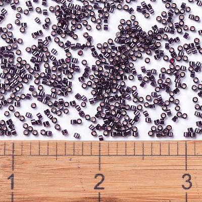 MIYUKI Delica Beads SEED-X0054-DB0611-1