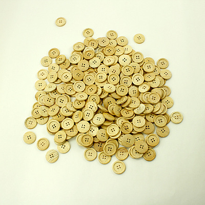 Natural Round 4 Hole Buttons X-NNA0VFK-1