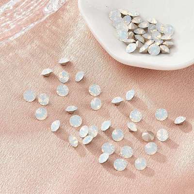 Preciosa® MAXIMA Crystal Round Stones Y-PRC-RBSS39-01000-1