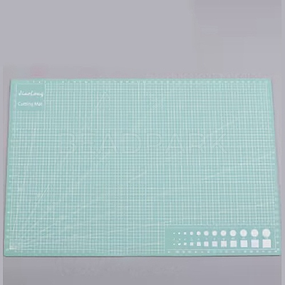 A4 Plastic Cutting Mat WG45171-08-1