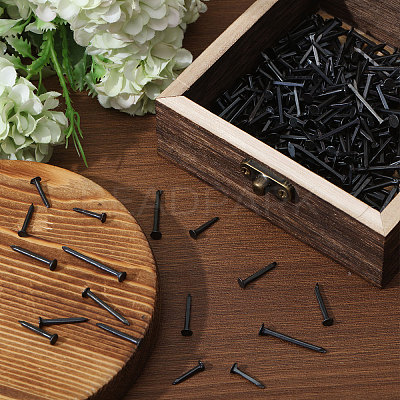1Set Iron Pyramid Spikes FIND-CA0009-61-1