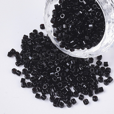 8/0 Two Cut Glass Seed Beads SEED-S033-01A-09-1
