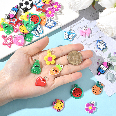 102Pcs 17 Styles Silicone Pendants SIL-SC0002-96-1