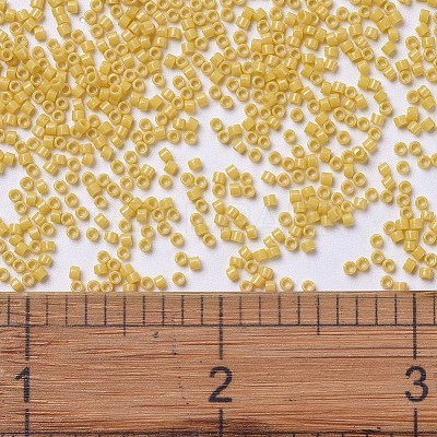 MIYUKI Delica Beads SEED-X0054-DB2102-1