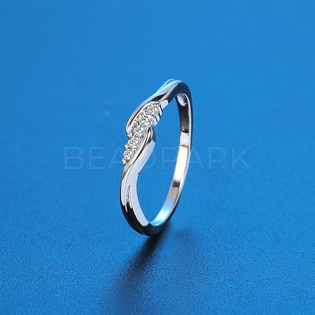 Twist Brass Micro Pave Clear Cubic Zirconia Finger Rings FS-WG5C18D-02-1
