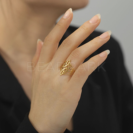 Fashionable 304 Stainless Steel Finger Rings for Women FS-WG5976D-08-1
