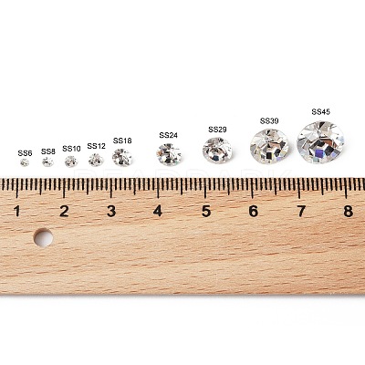 Preciosa® MAXIMA Crystal Round Stones Y-PRC-RBSS8-50730-1