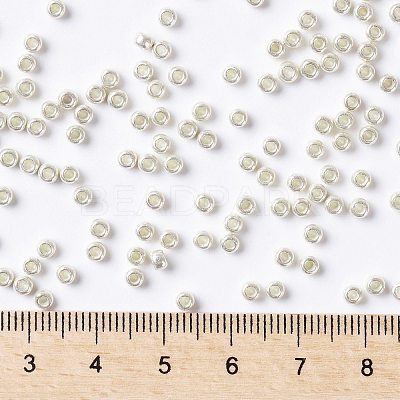 TOHO 8/0 Round Beads SEED-TR08-0558-1