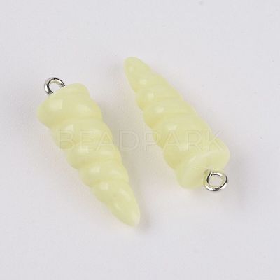 Resin Pendants RESI-WH0014-44B-1