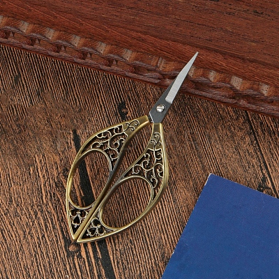 Hollow Flower Stainless Steel Scissors PW-WG93DA6-05-1
