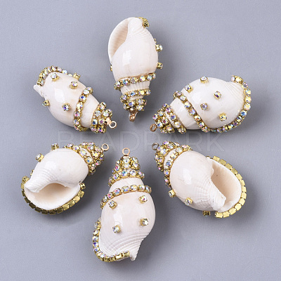 Natural Conch Shell Pendants SSHEL-T014-03-1